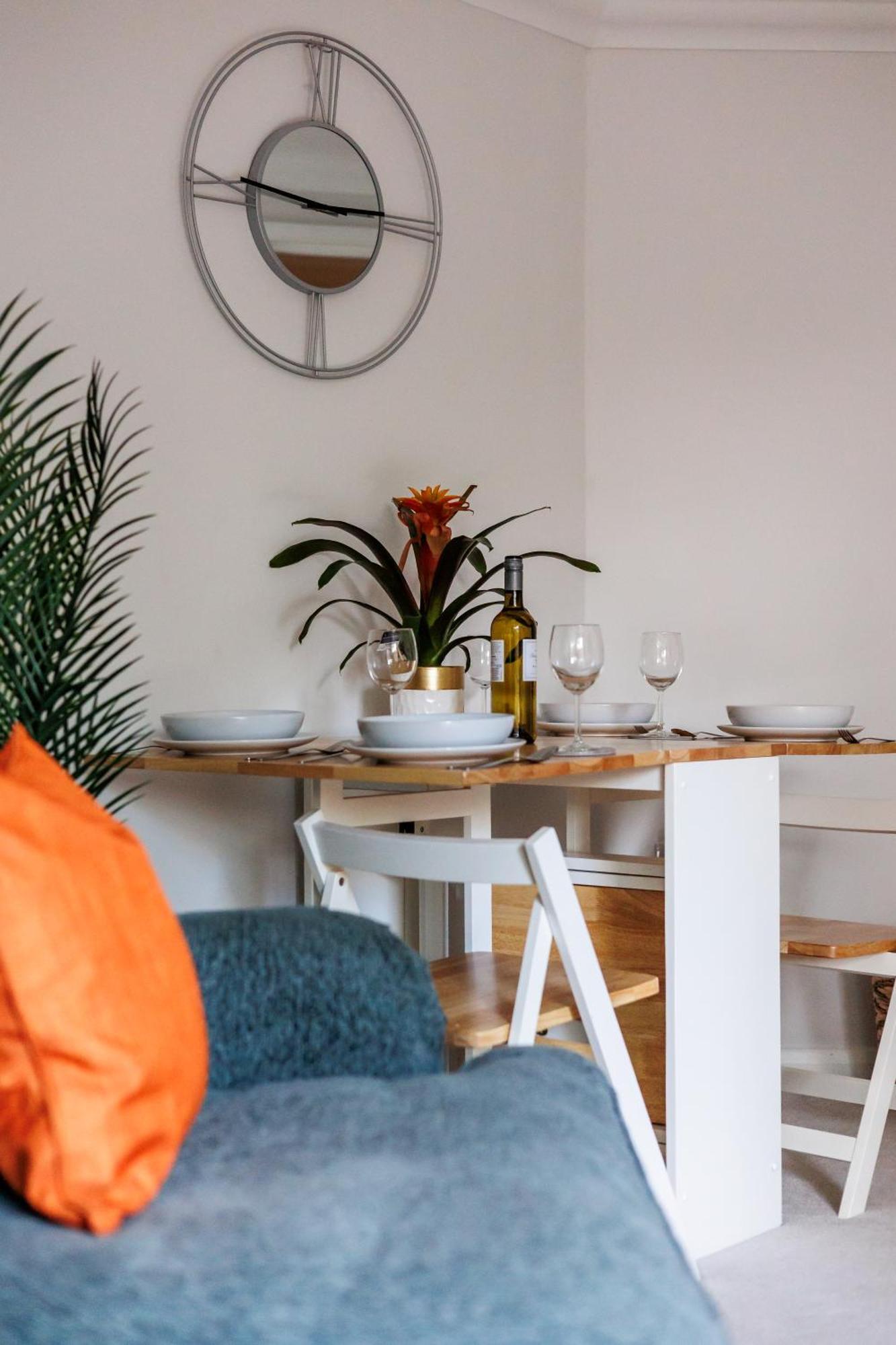 Modern, Comfy Town Centre Gem, Near Beach, Parking Bournemouth Exteriér fotografie