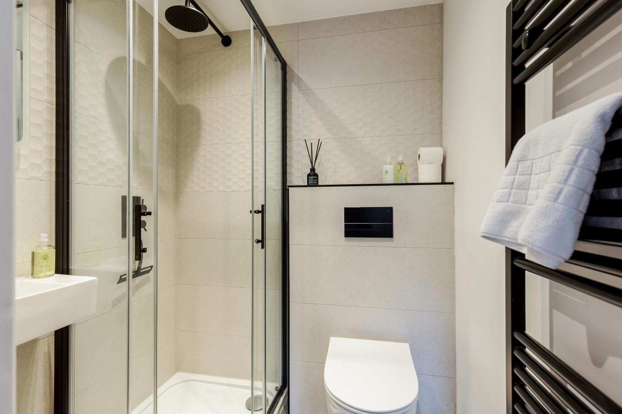 Modern, Comfy Town Centre Gem, Near Beach, Parking Bournemouth Exteriér fotografie